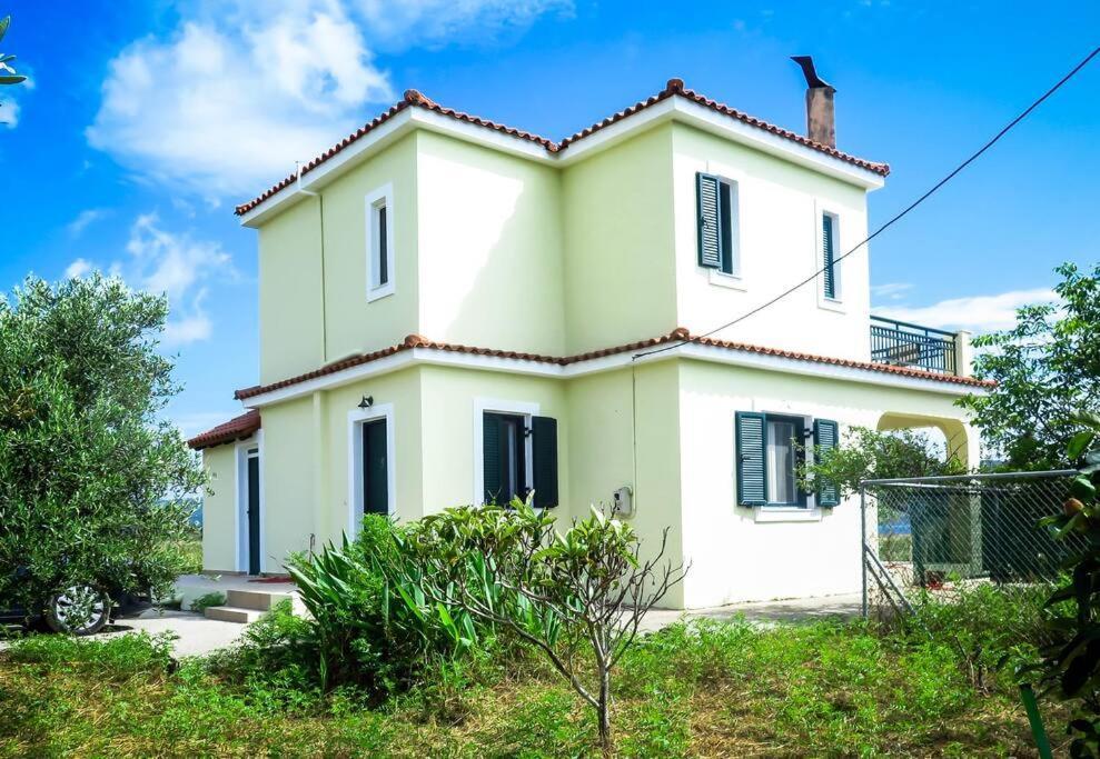 Villa Rania: Ευάερη βίλα με θέα τη θάλασσα Ληξούρι Εξωτερικό φωτογραφία