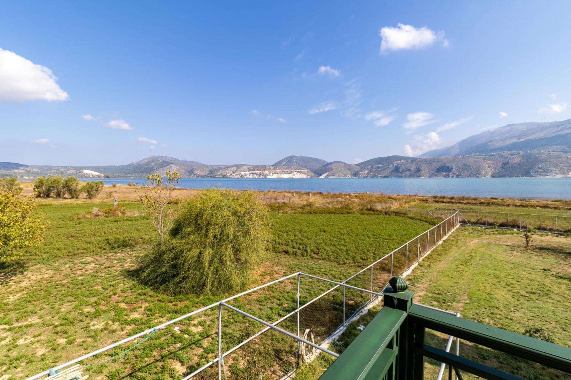 Villa Rania: Ευάερη βίλα με θέα τη θάλασσα Ληξούρι Εξωτερικό φωτογραφία