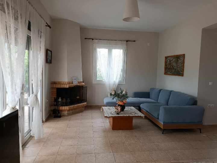 Villa Rania: Ευάερη βίλα με θέα τη θάλασσα Ληξούρι Εξωτερικό φωτογραφία
